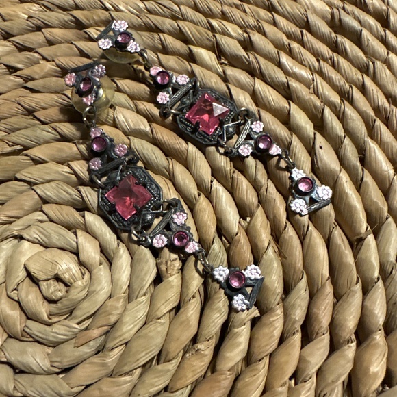 Banana Bob Vintage Earrings - Picture 3 of 5